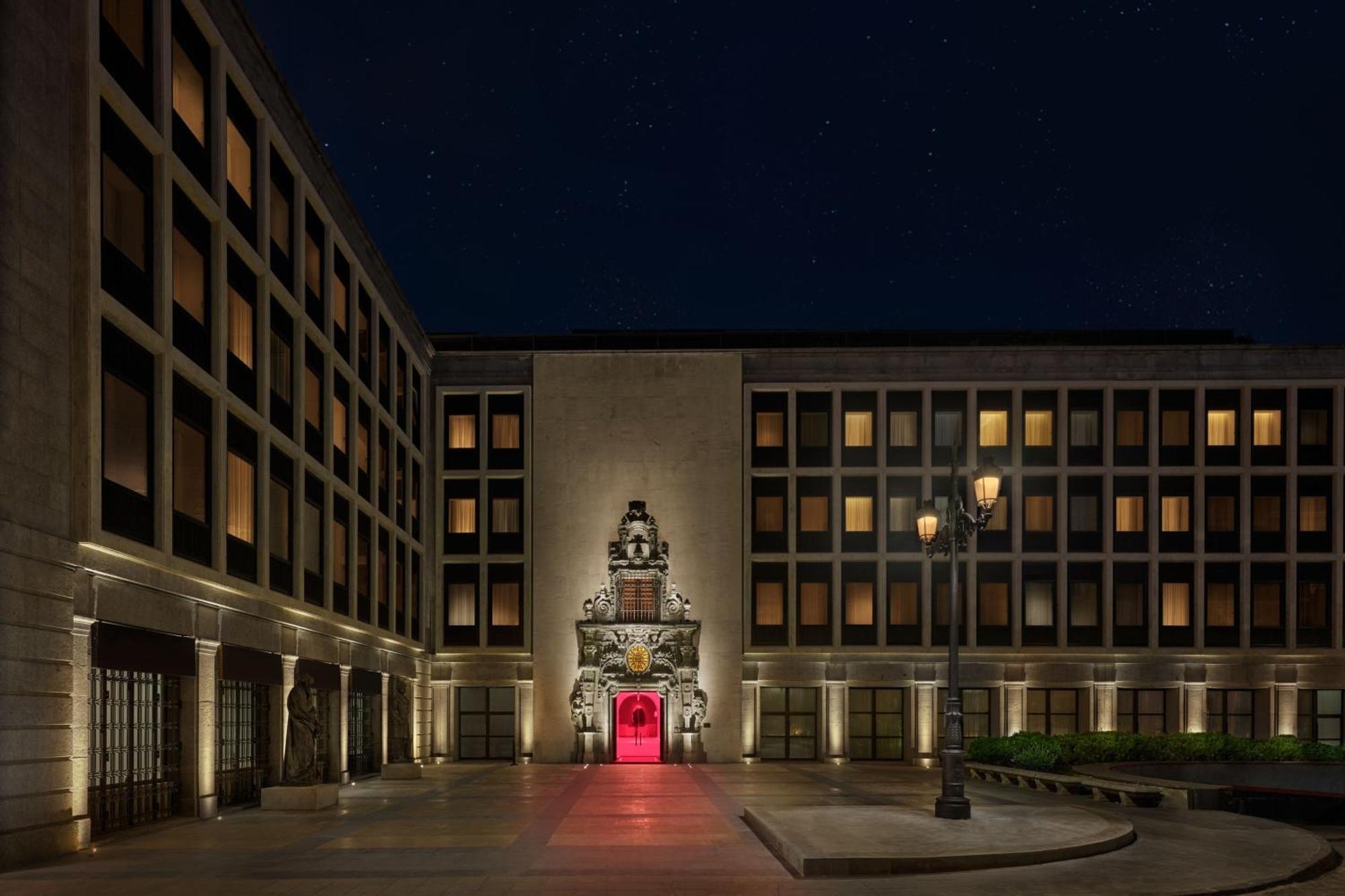 The Madrid Edition Hotel Exterior photo